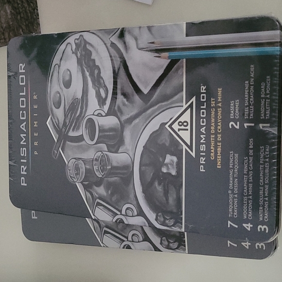 PRISMACOLOR / STAEDTLER / CRAYOLA 12 Sets Of Art Pens! PLEASE READ DETAILS! - Picture 11 of 11